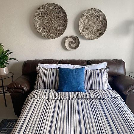 Beautiful Apartment Steps Away From The Beach Miami Beach Bagian luar foto